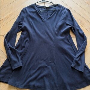 Elegant Boho Flare Navy V-Neck Women's Top